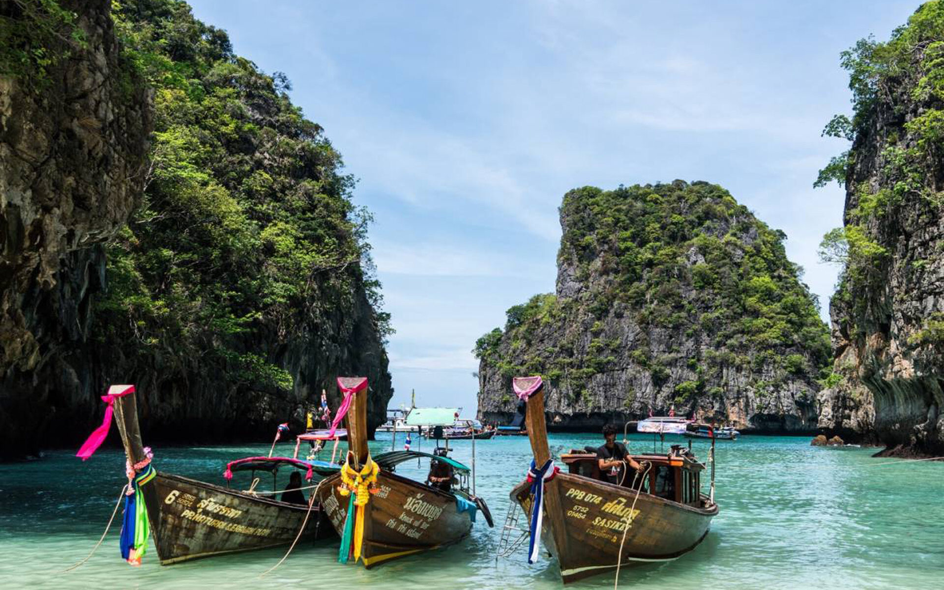 Island Hopping Tours in Phuket - Phi Phi Island Tours